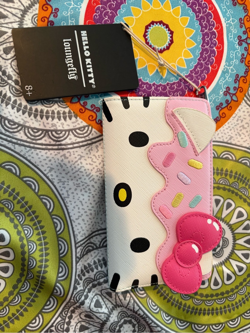 Loungefly Hello Kitty White and Pink Donut Zip Wristlet Wallet